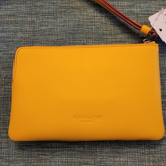 Coach x Disney Limited Edition Mini Backpack/Matching Coin Purse - Picture 8 of 9